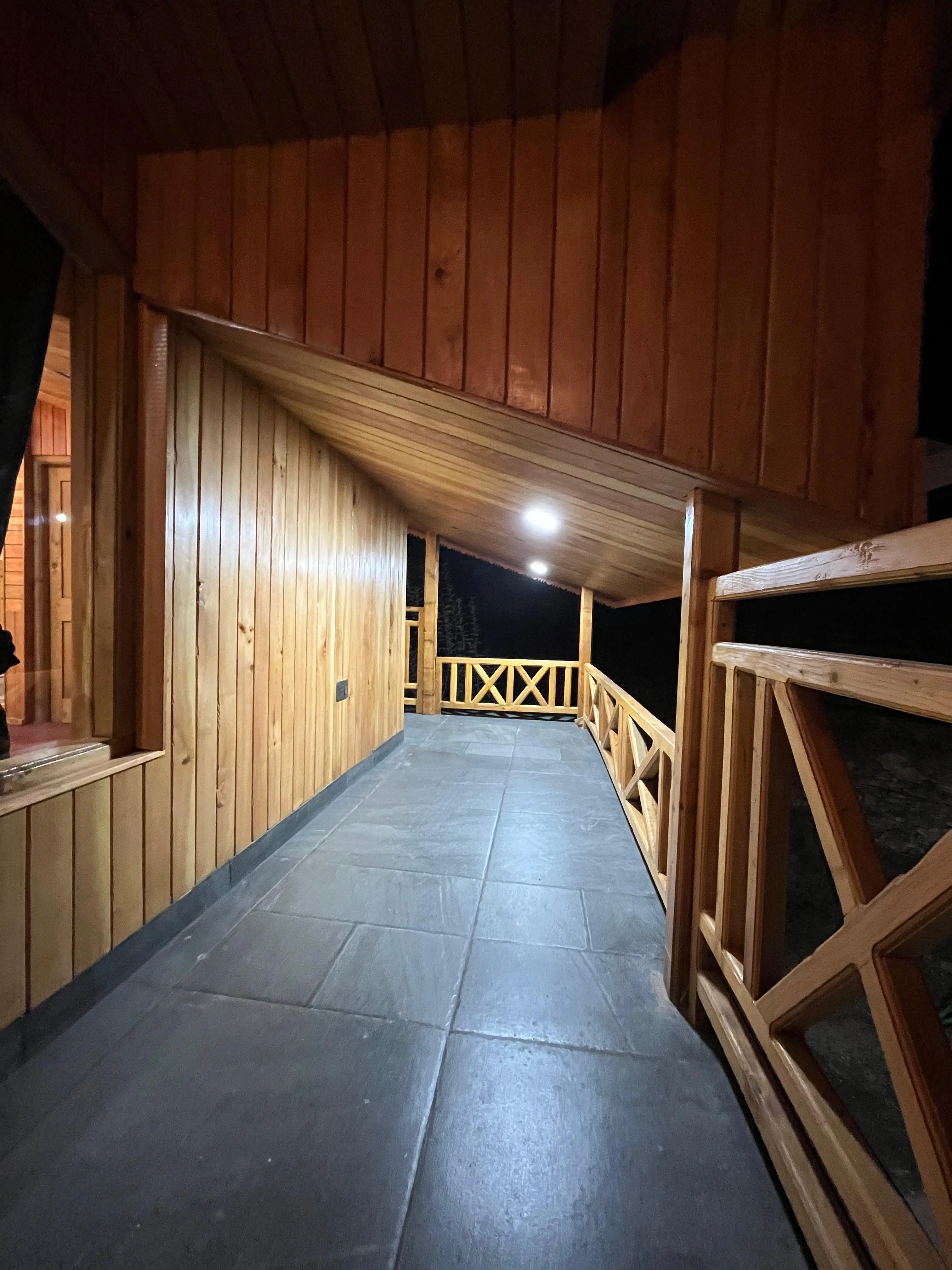 Cottage Room at Rubaroo mountain retreat, Jibhi, Himachal Pradesh